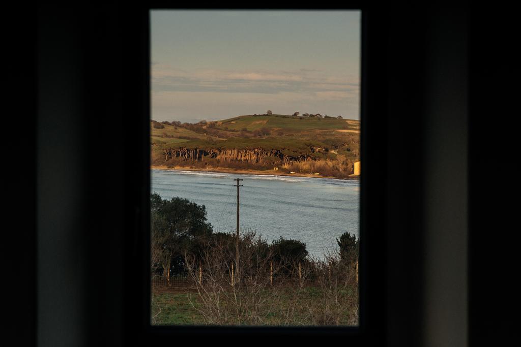 Torre Di Baratti Bio Resort 波普洛尼亚 外观 照片