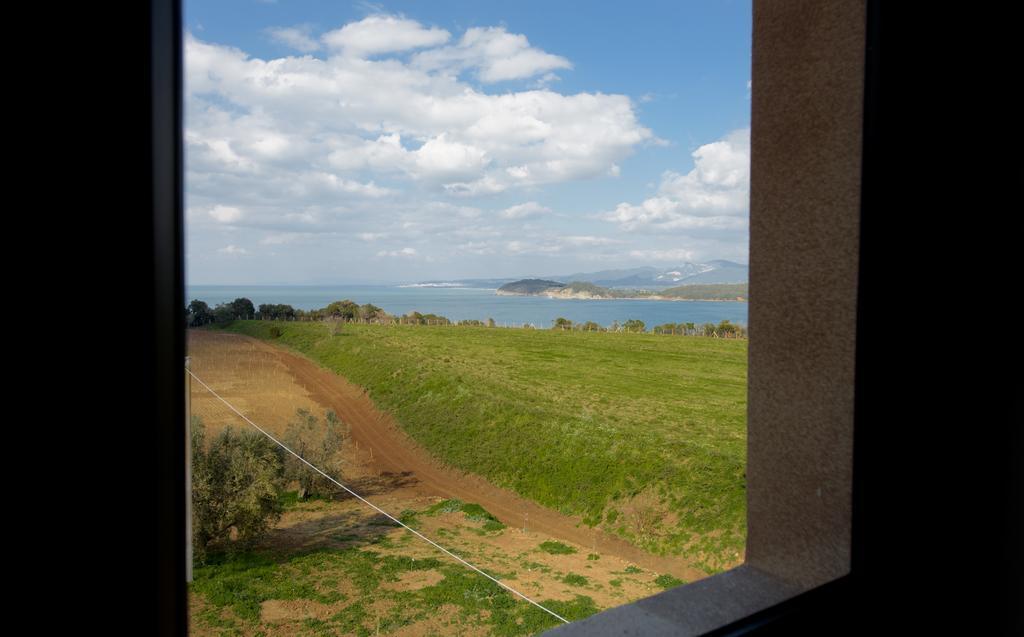 Torre Di Baratti Bio Resort 波普洛尼亚 外观 照片